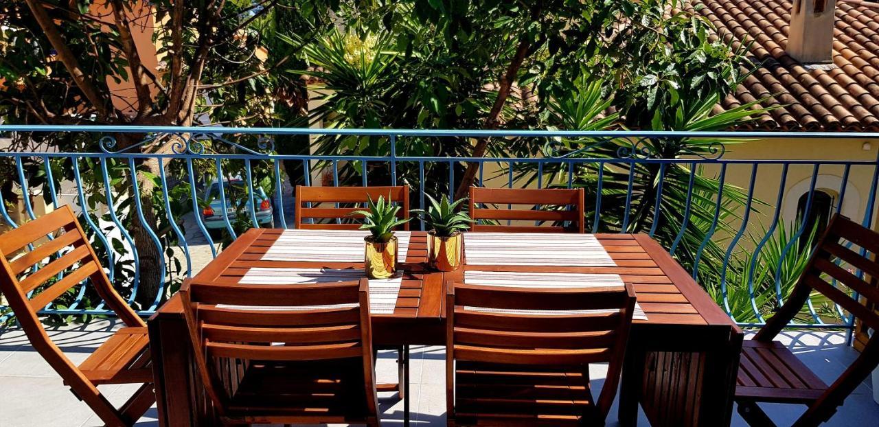 Beaux Appartements 3 Pieces Avec Espaces Exterieurs Et Parking - Proche Plage Hyères Екстериор снимка